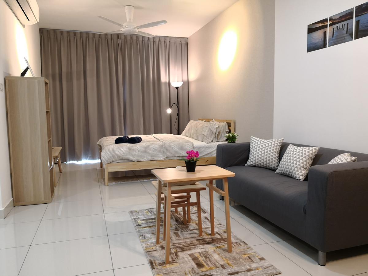 Teega Suites @ Ph Нусаджая Екстериор снимка