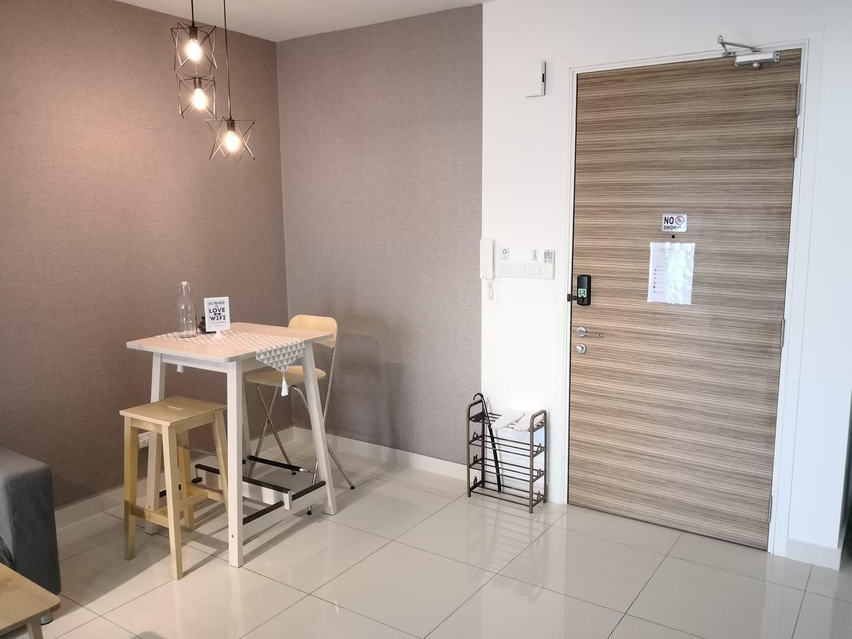 Teega Suites @ Ph Нусаджая Екстериор снимка