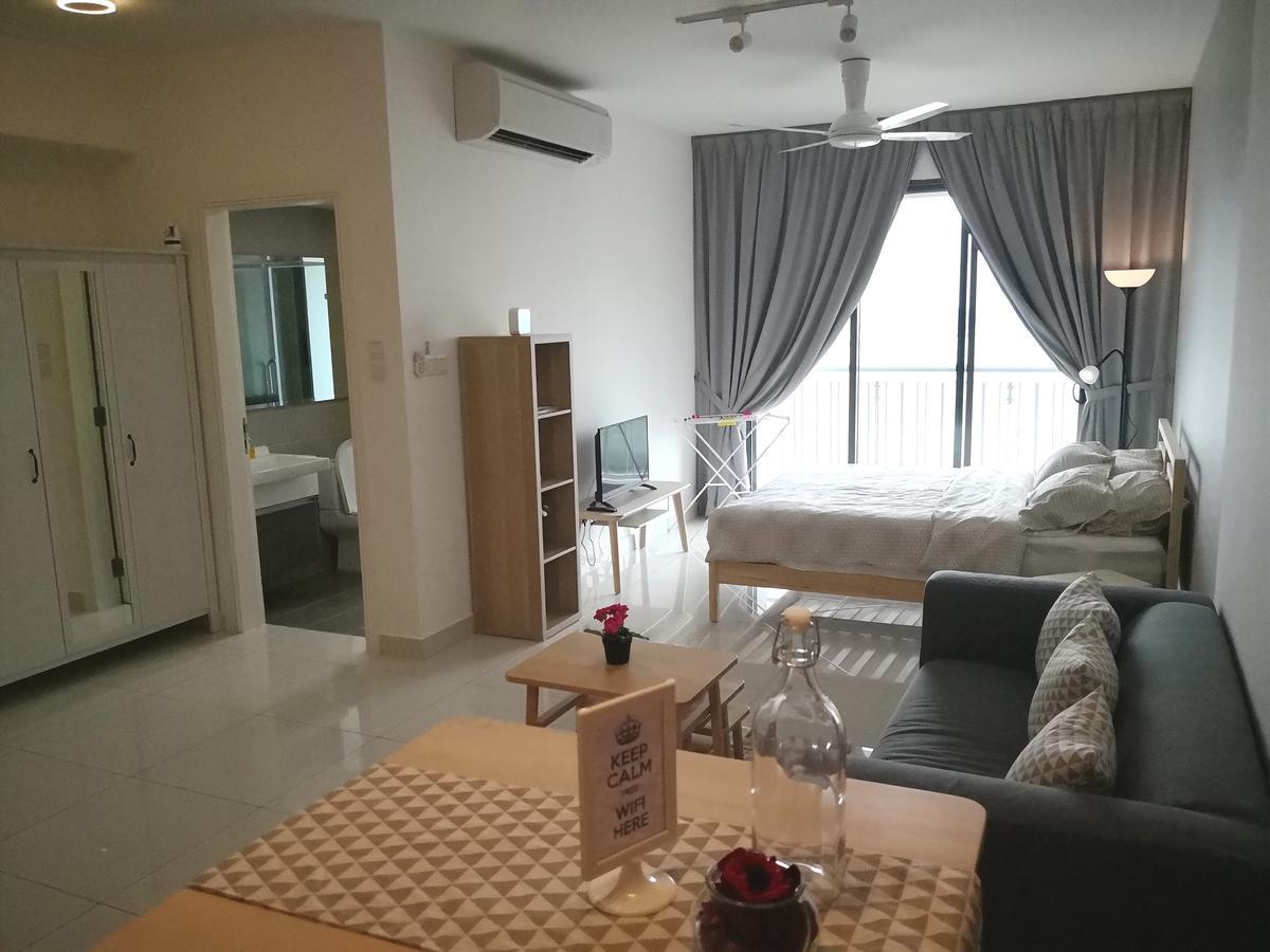 Teega Suites @ Ph Нусаджая Екстериор снимка