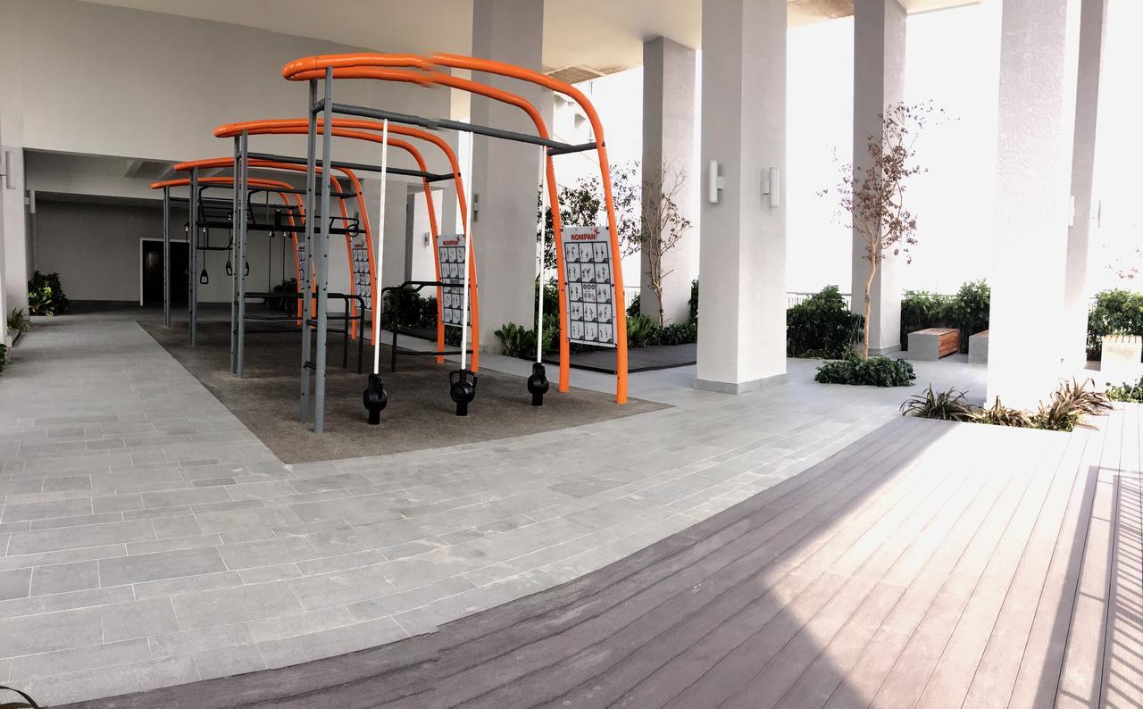 Teega Suites @ Ph Нусаджая Екстериор снимка